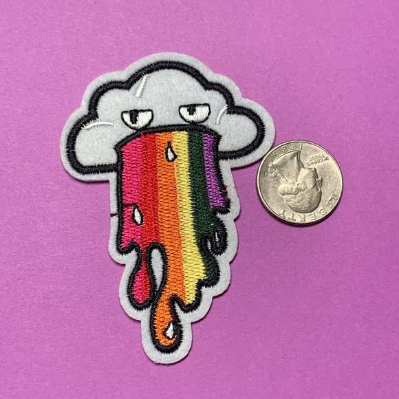 Cloud barfing rainbow w white border iron On patch - Picture 2 of 3